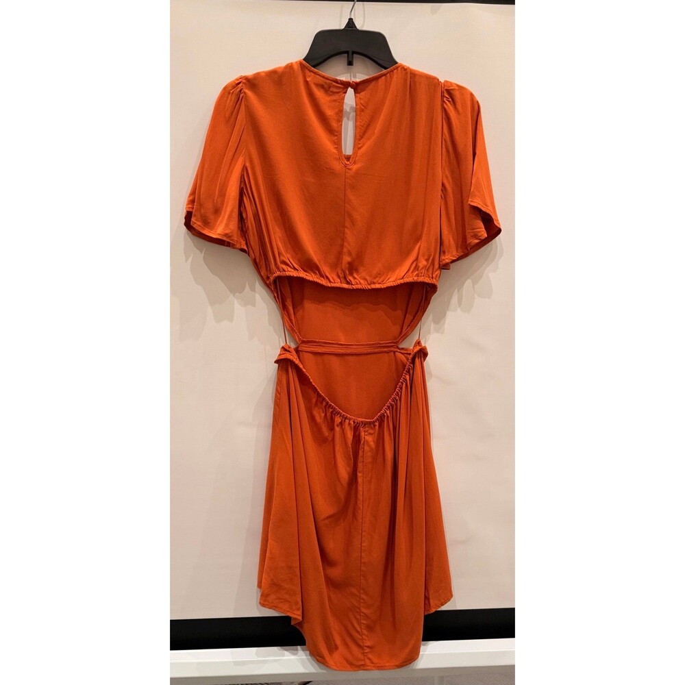 Mini Dress Open Back - Picture 2 of 2